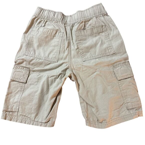 Size 8 the children’s place boys cargo shorts - Picture 2 of 2